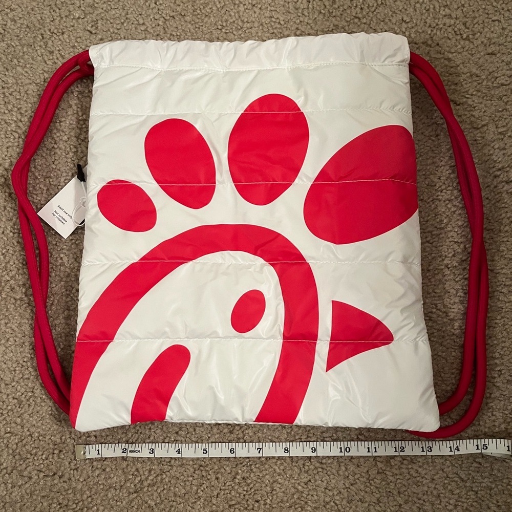 Chick-Fil-A Backpack White & Red Logo “A Real Classic” Puffer Style Cinch Sack